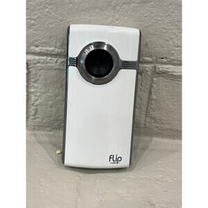 Flip Video Ultra F260W White Handheld USB 1.5" Display Video Camcorder Untested